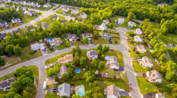 defensible space around suburban homes