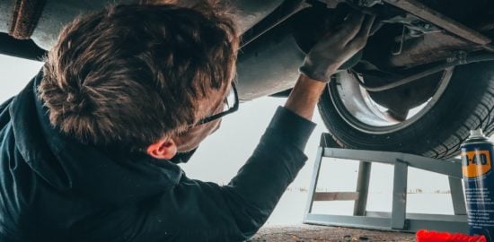 4 Signs You Need to Speak with a Lawyer After an Auto Accident