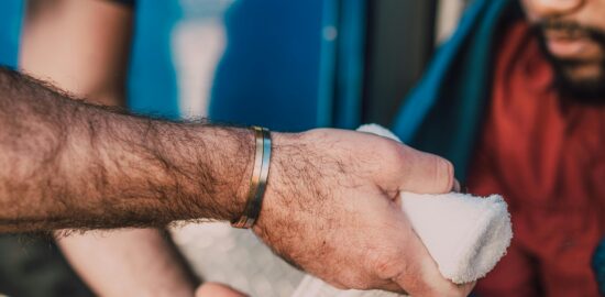 Photo by RDNE Stock project: https://www.pexels.com/photo/paramedic-putting-bandage-on-man-s-hand-6520179/