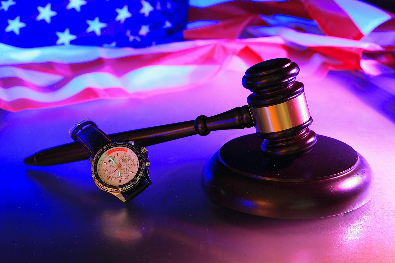 Image by Sergei Tokmakov, Esq. https://Terms.Law from Pixabay